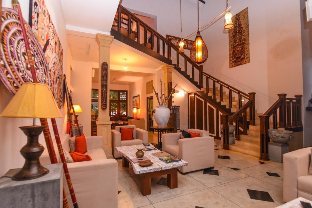 Gangula Villa แคนดี้ ภายนอก รูปภาพ
